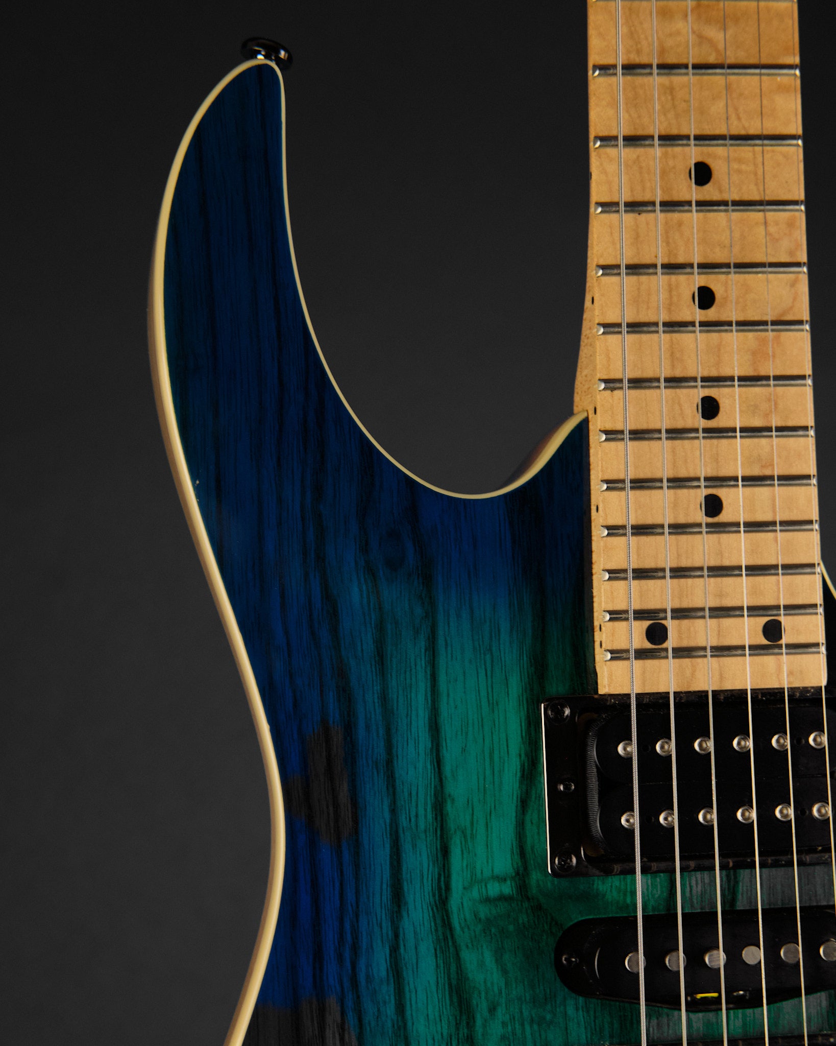 2021 Ibanez RG470AHM Blue Moon Burst