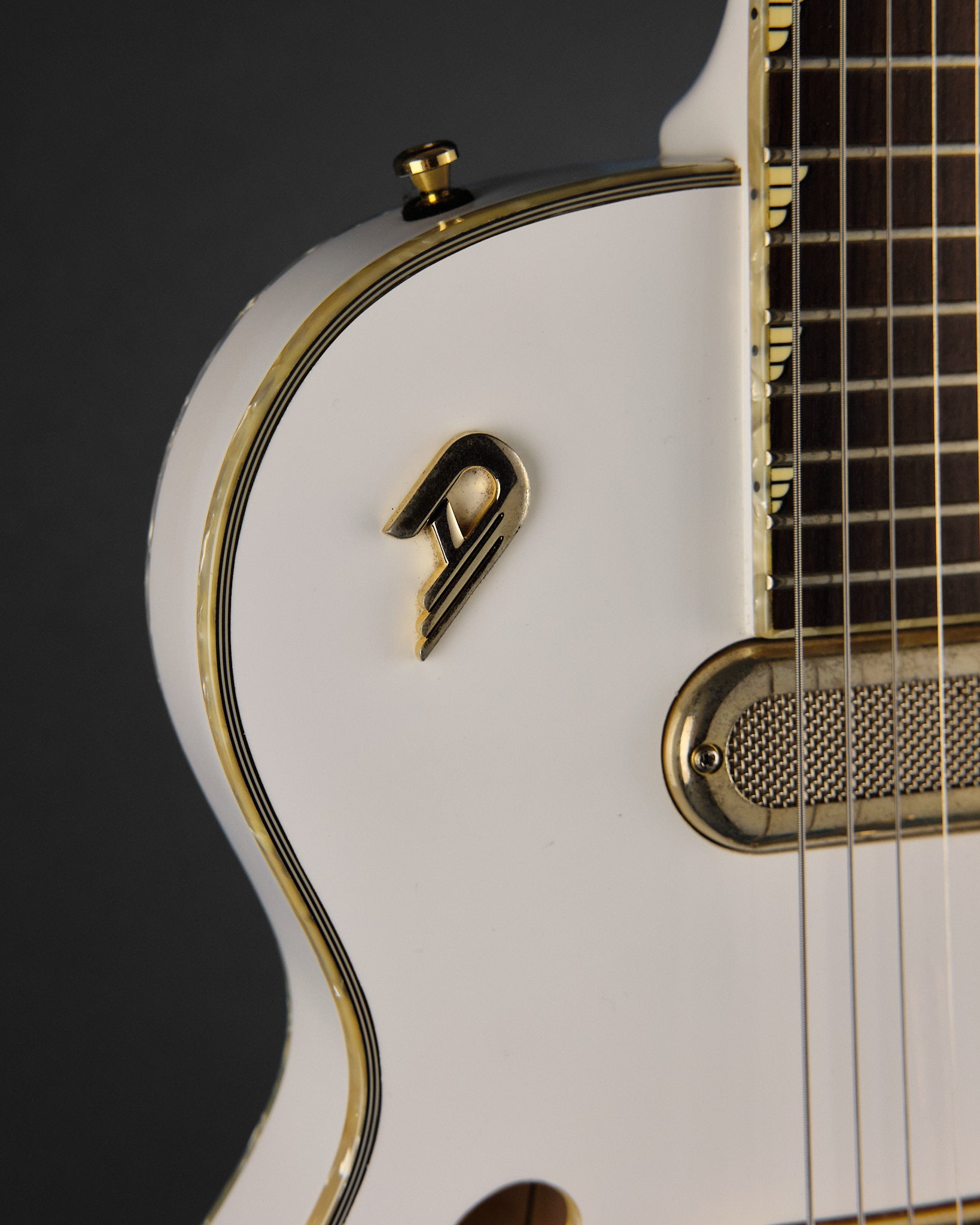 2022 Duesenberg Starplayer TV Phonic Venetian White
