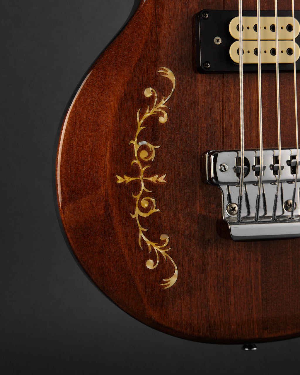1980s Eko B-33 Walnut