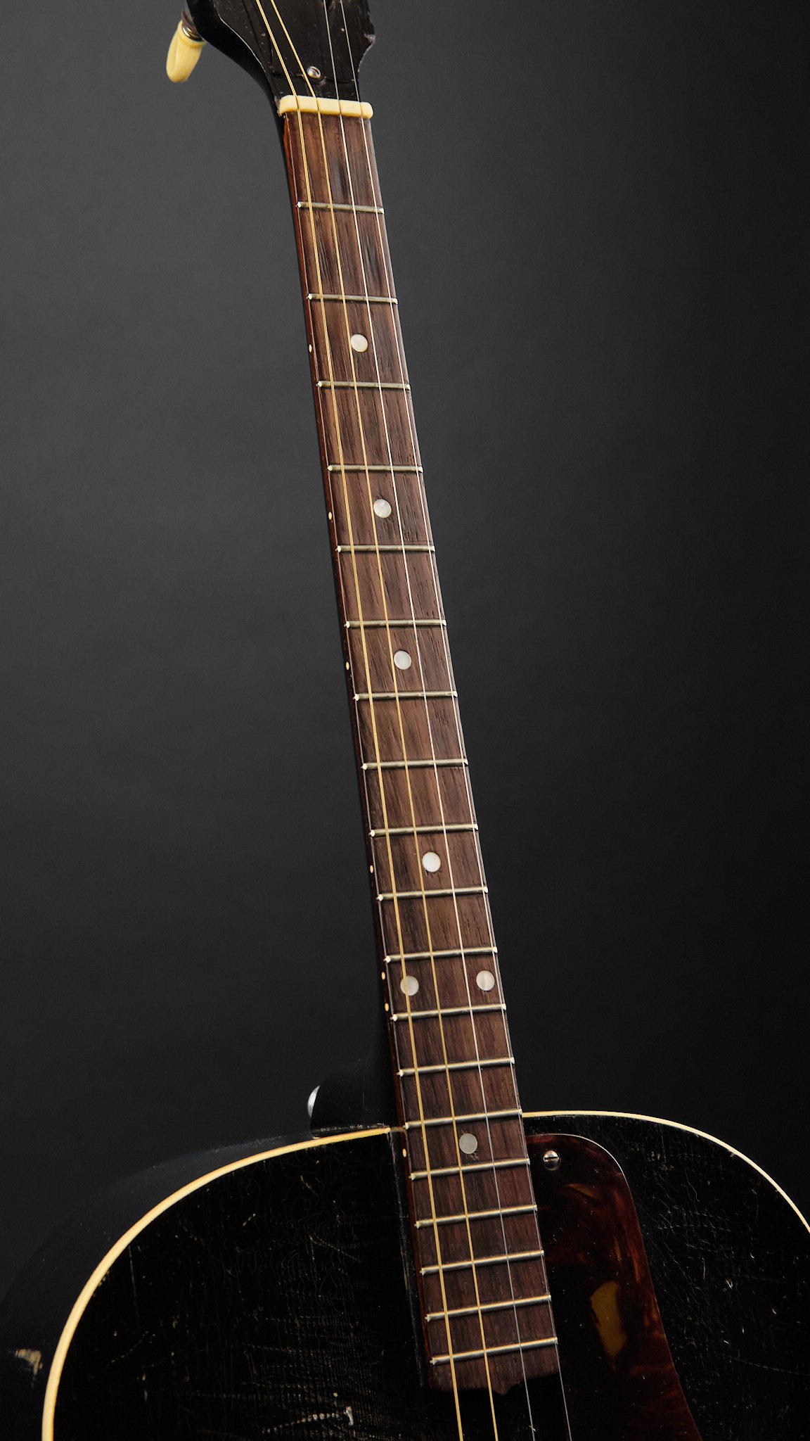 1930s Gibson TG-30 Tenor Black