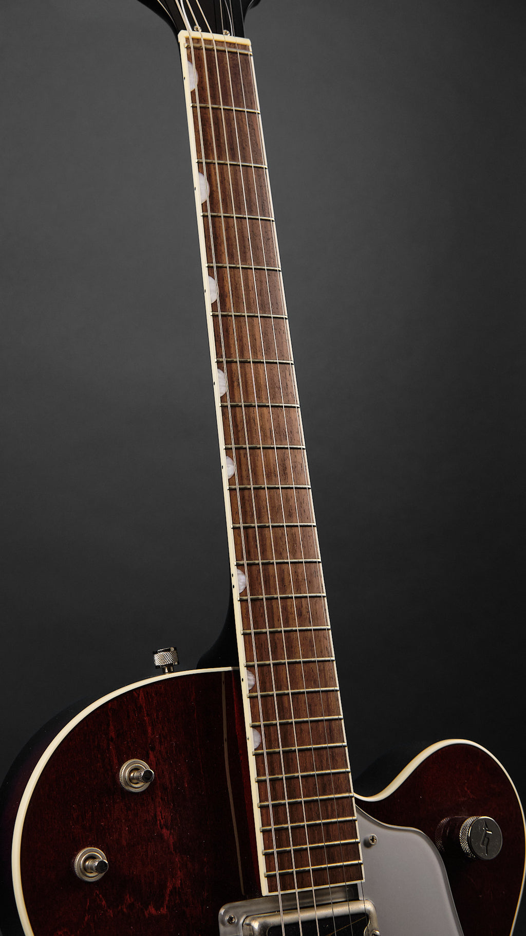 2006 Gretsch G6119-1962 HT Chet Atkins Tennessee Rose Burgundy Stain