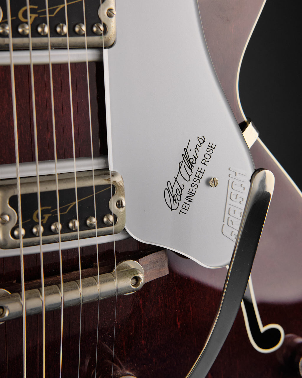2006 Gretsch G6119-1962 HT Chet Atkins Tennessee Rose Burgundy Stain