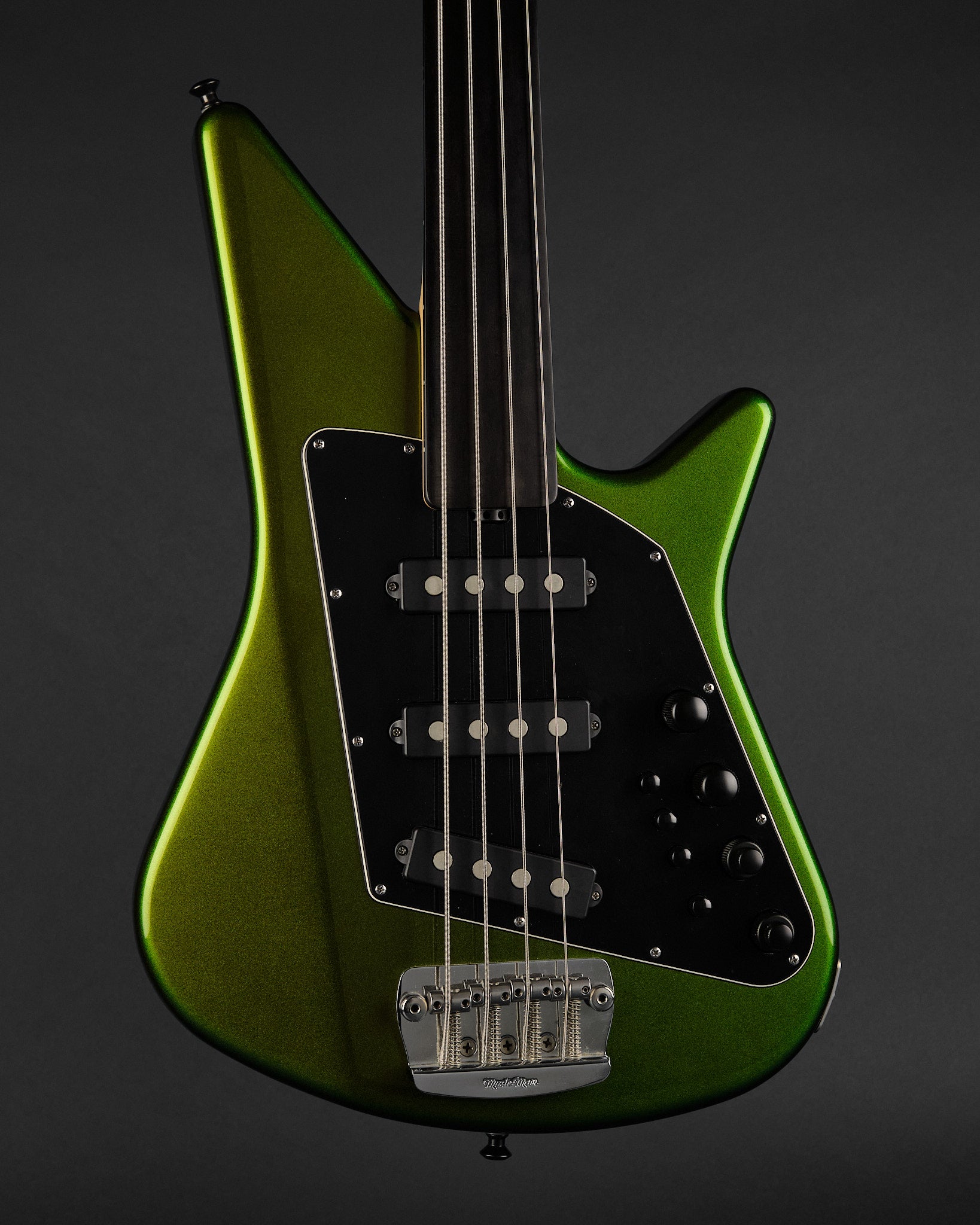 2009 Ernie Ball Music Man Big Al SSS Fretless Dargie Delight 2 Carmel Apple Delight