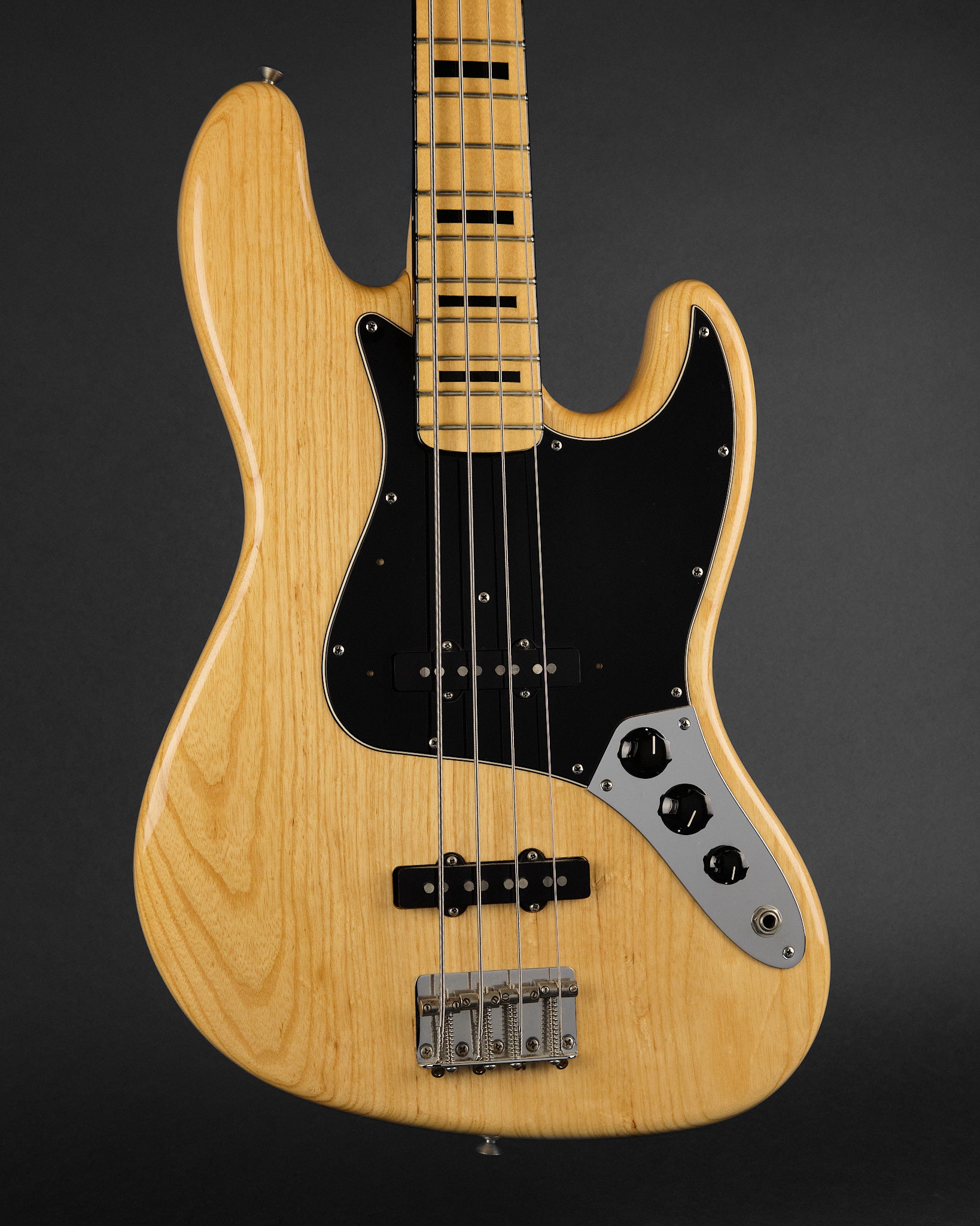 2006 Fender American Vintage '75 Jazz Bass Natural
