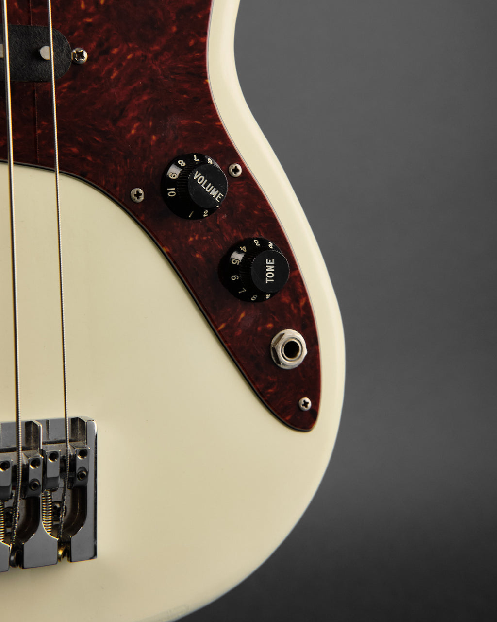 1979 Fender Musicmaster Bass White Refin