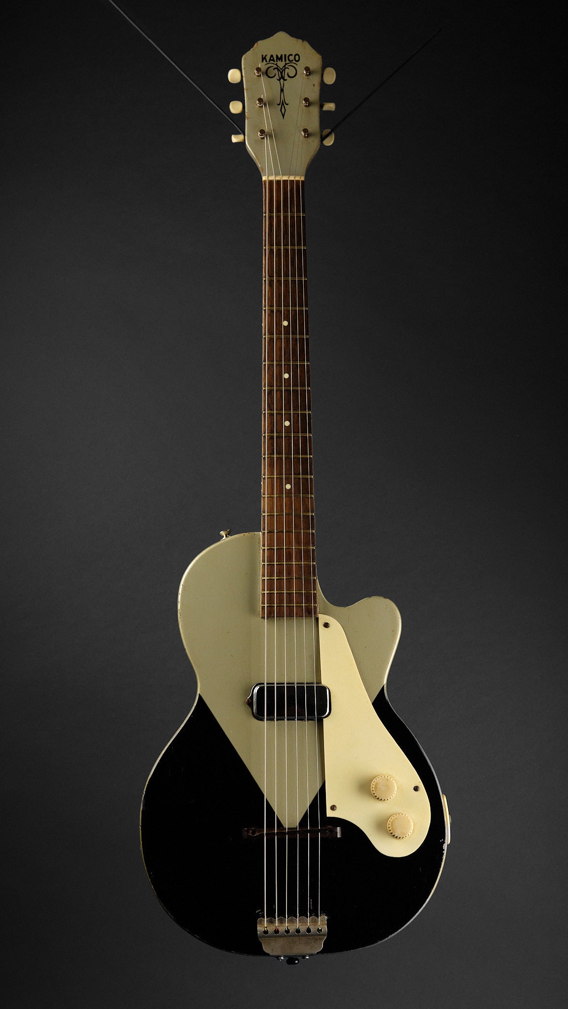 1957 Kamico K-136 Two Tone
