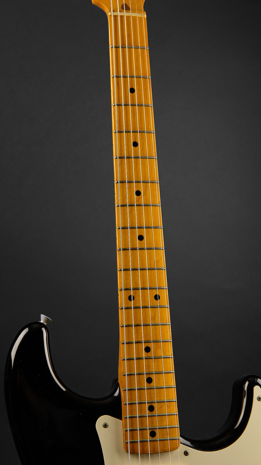 1989 Fender MIJ ST57-55 Stratocaster Black - detail photo 1 | Replay Guitars