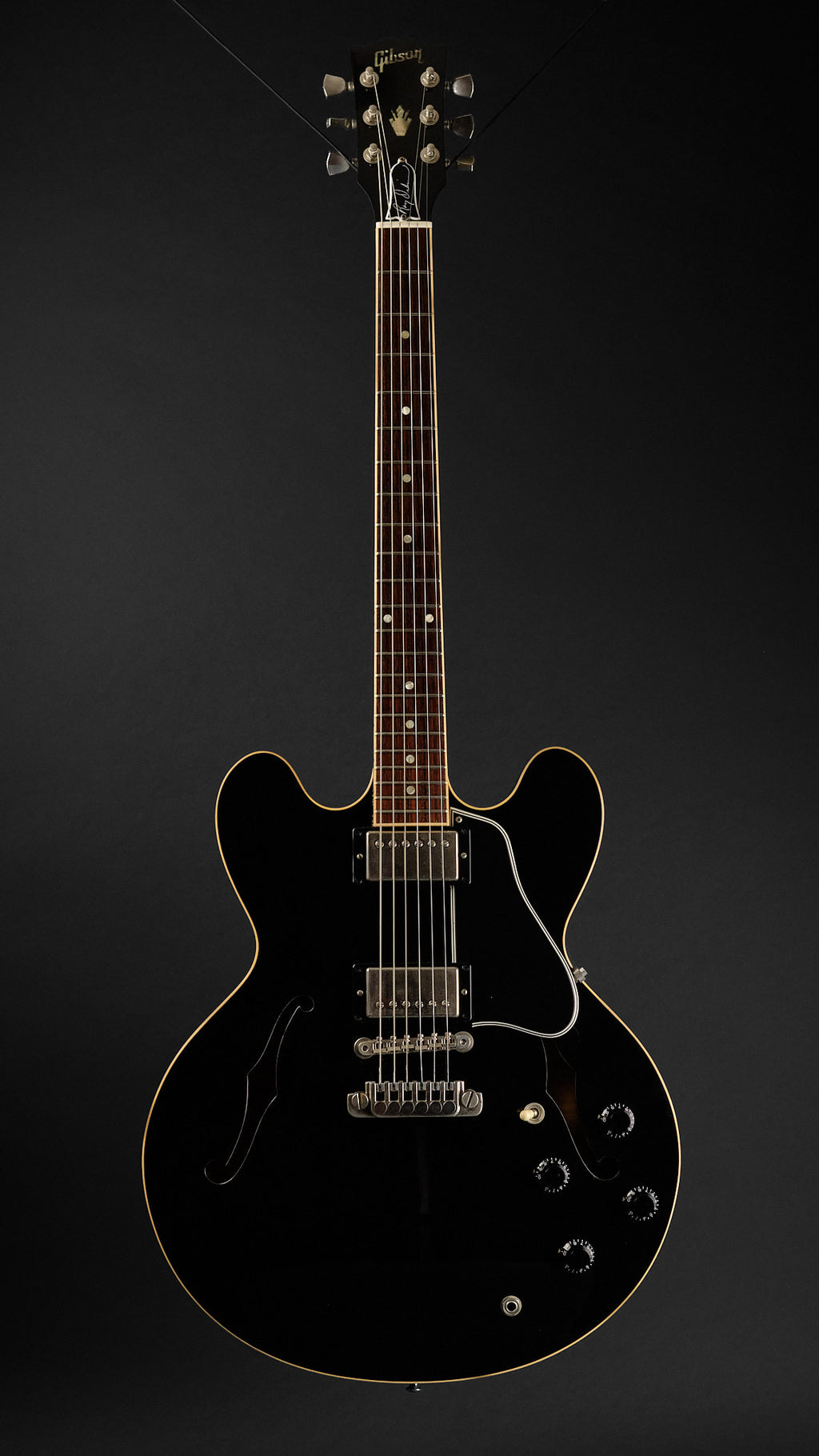 2006 Gibson Custom Shop Roy Orbison ES-335 Ebony - full front | Replay Guitars