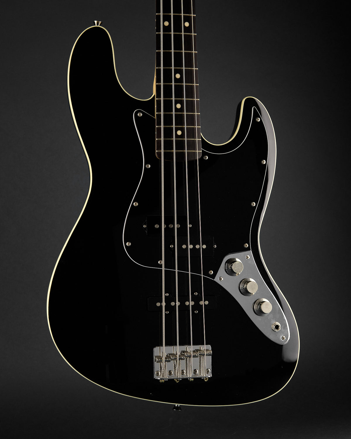 2000s Fender CIJ Aerodyne Jazz Bass Black