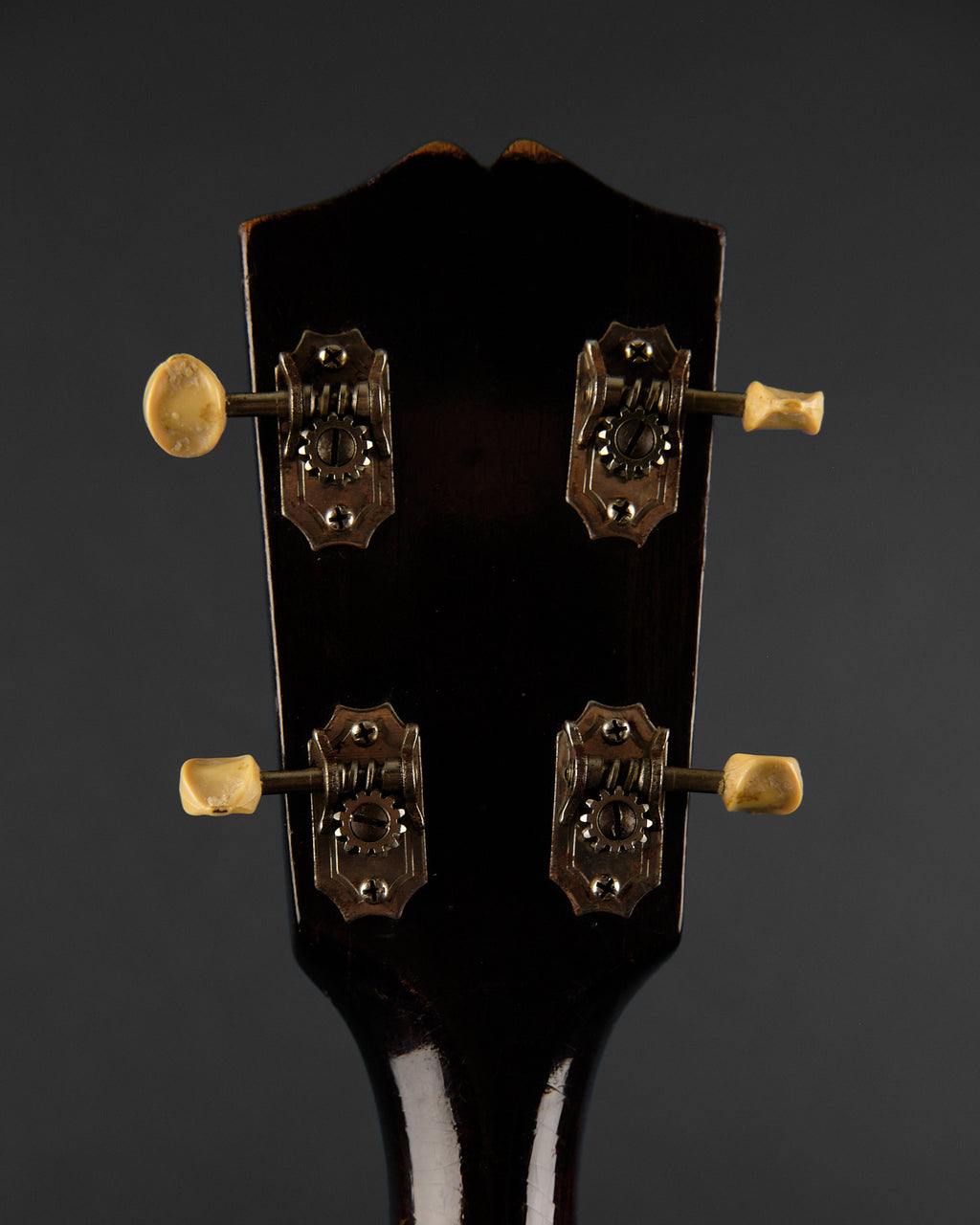1930s Gibson TG-00 Sunburst