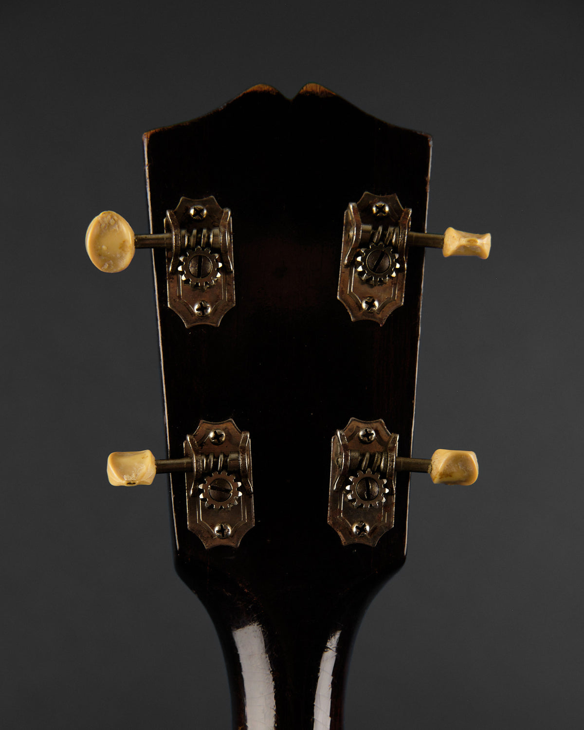 1930s Gibson TG-00 Sunburst