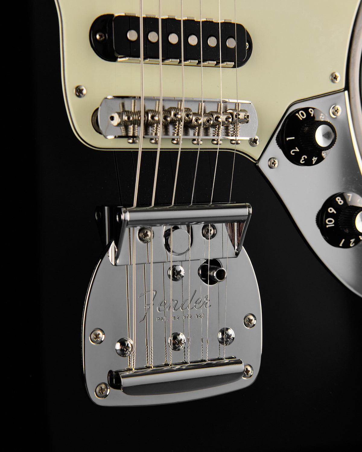 2024 Fender MIJ FSR Traditional '60s Jaguar Black