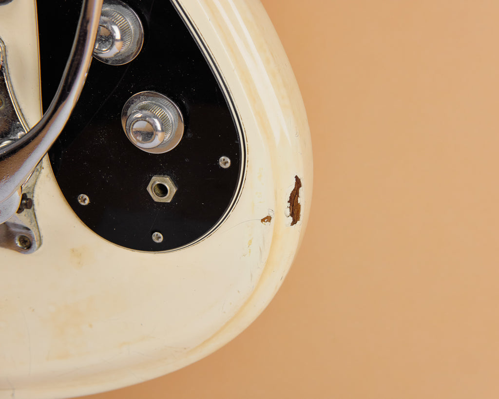 1970s Mosrite Japan Avenger White