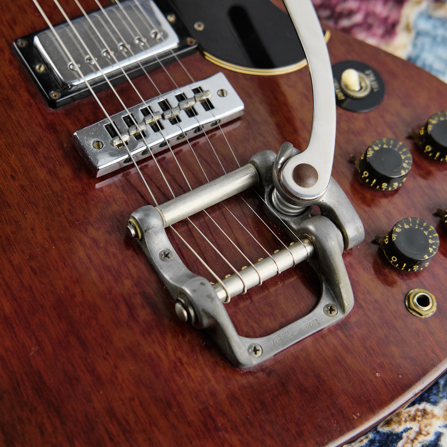 1974 Gibson SG Standard Bigsby Faded Cherry