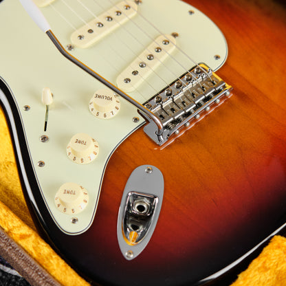 2010 Fender American Vintage '62 Stratocaster Left Handed Sunburst