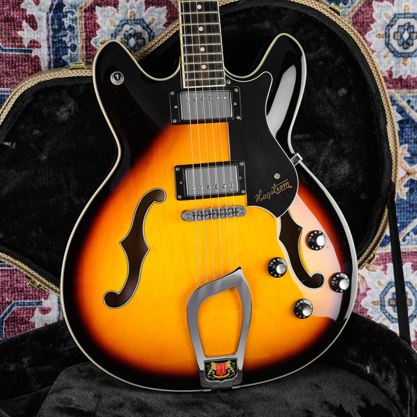 Hagstrom Viking Tobacco Sunburst (Second-Hand)