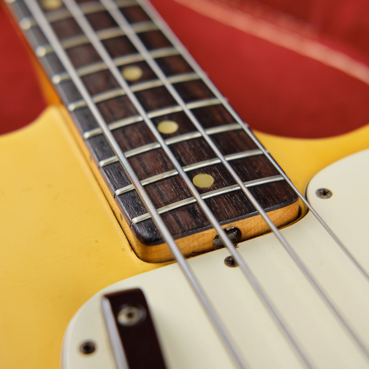 1975 Fender Musicmaster Bass Aged Olympic White