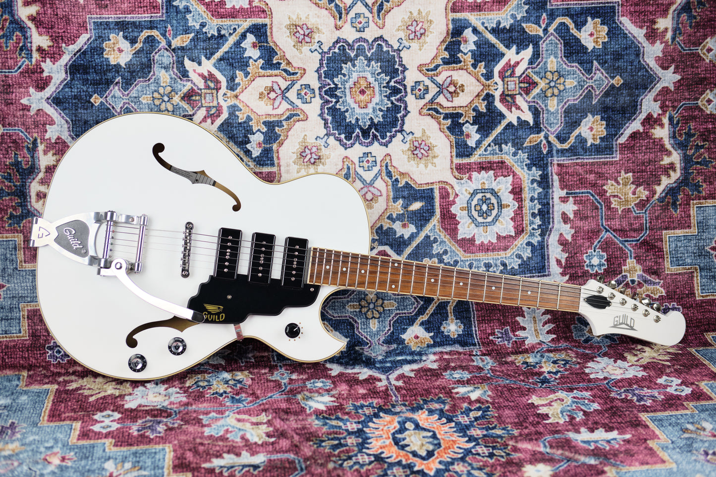 Guild Starfire I Jet90 Satin White (Second-Hand)