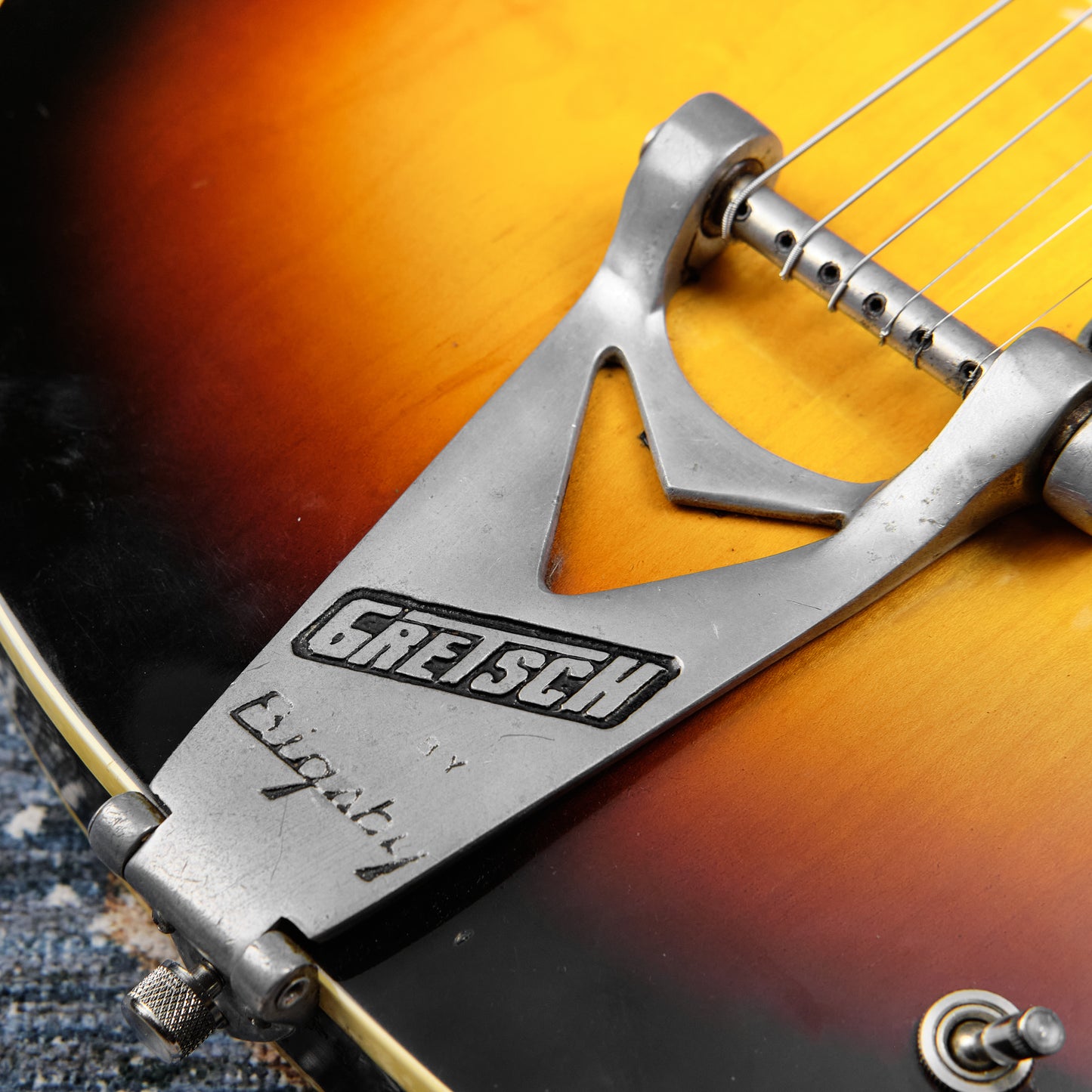 1972 Gretsch 7555 Clipper Bigsby Sunburst